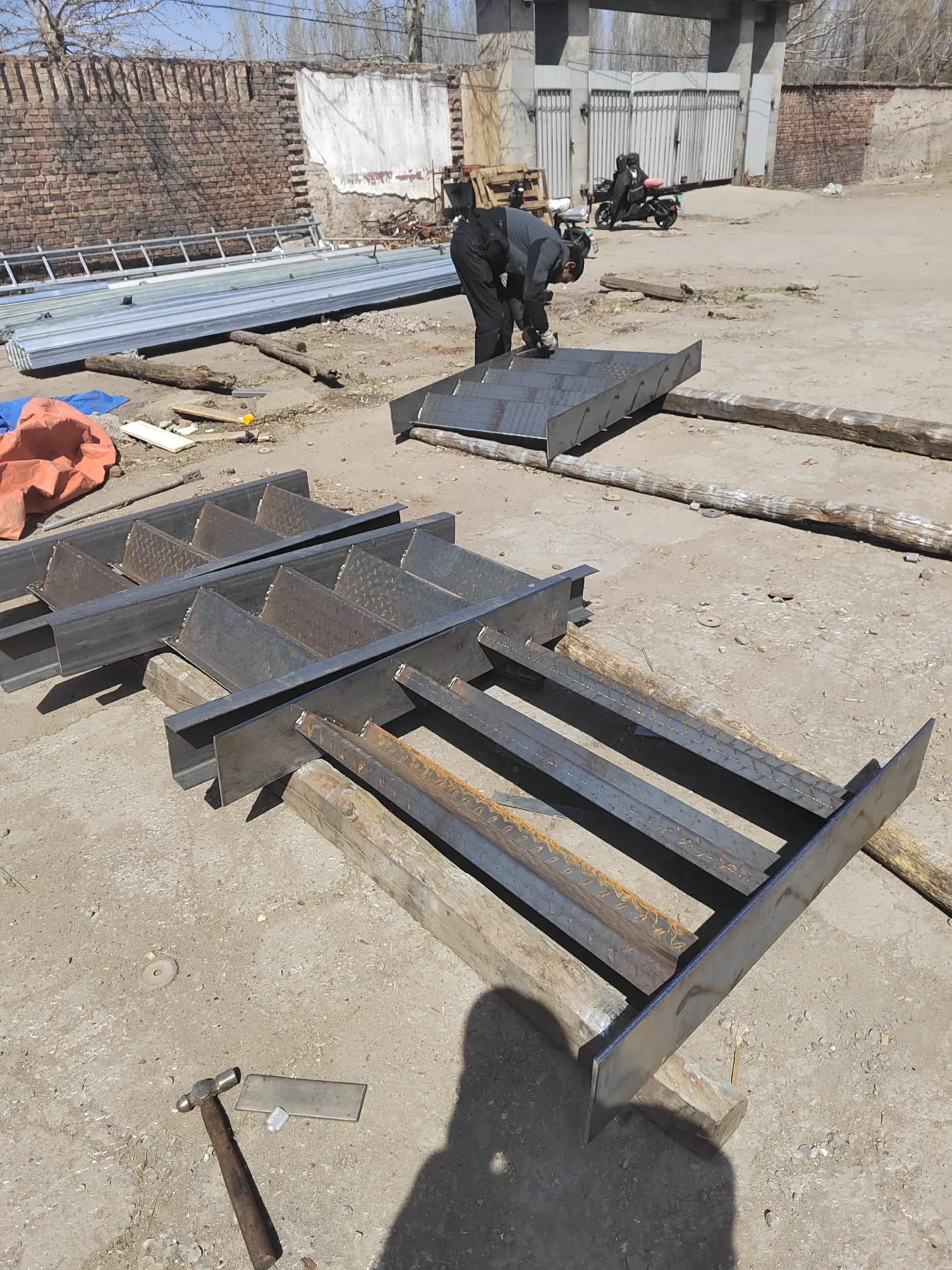 Steel Inclined Ladder